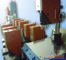 超聲波塑料嵌入機與壓塑機 原理、應用及對比